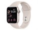 Apple Watch SE Aluminum Case Starlight 40mm with Starlight S/M Sport Band. Изображение 1.