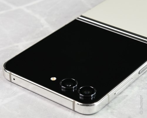 Samsung Galaxy Z Flip5 SM-F731B 8/256Gb Beige. Изображение 7.